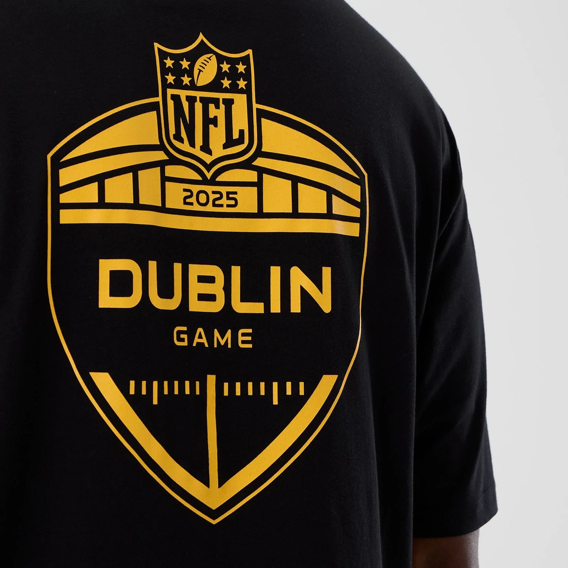 Pittsburgh Steelers NFL International Series Games Black Oversized T-Shirt - Image 4