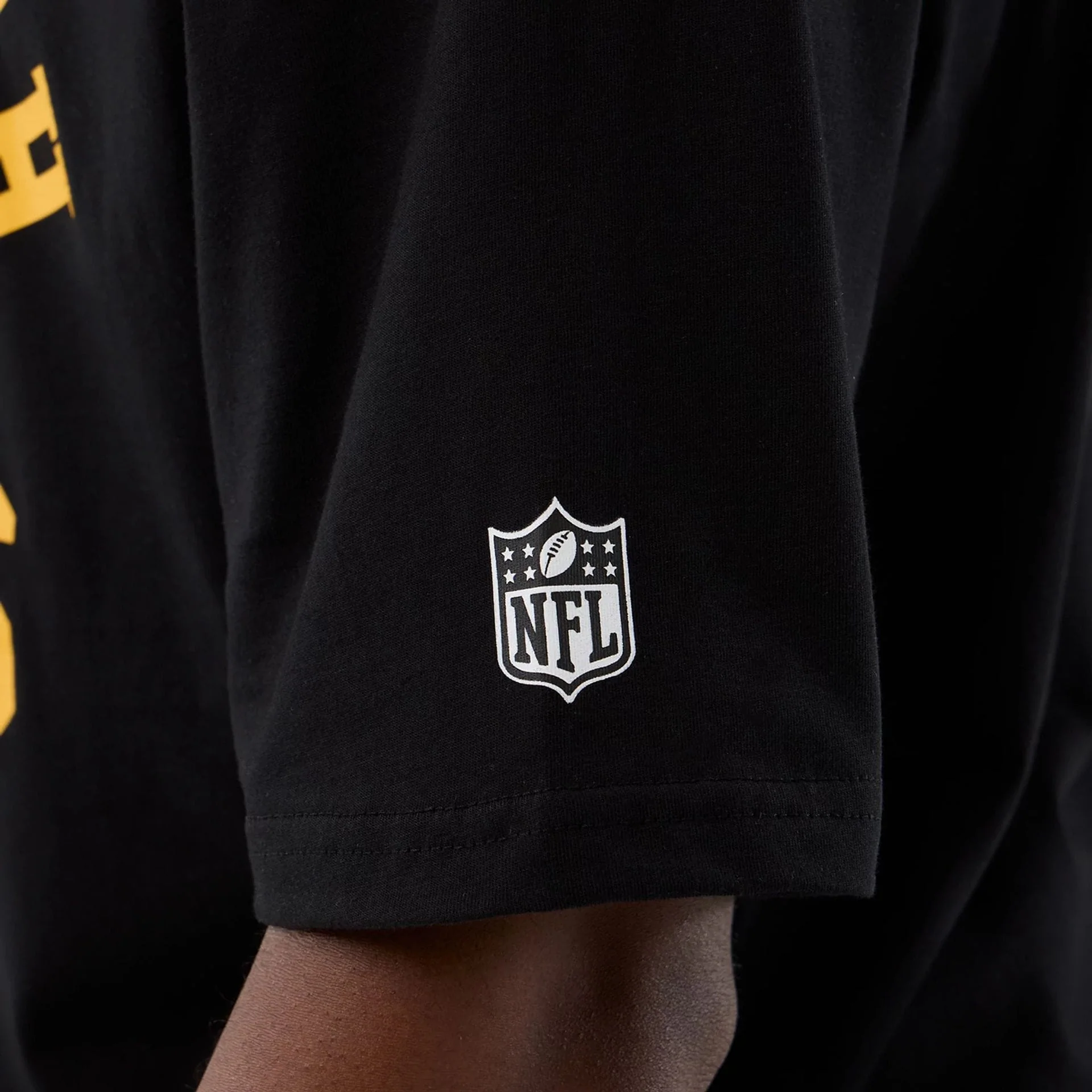 Pittsburgh Steelers NFL International Series Games Black Oversized T-Shirt - Image 5