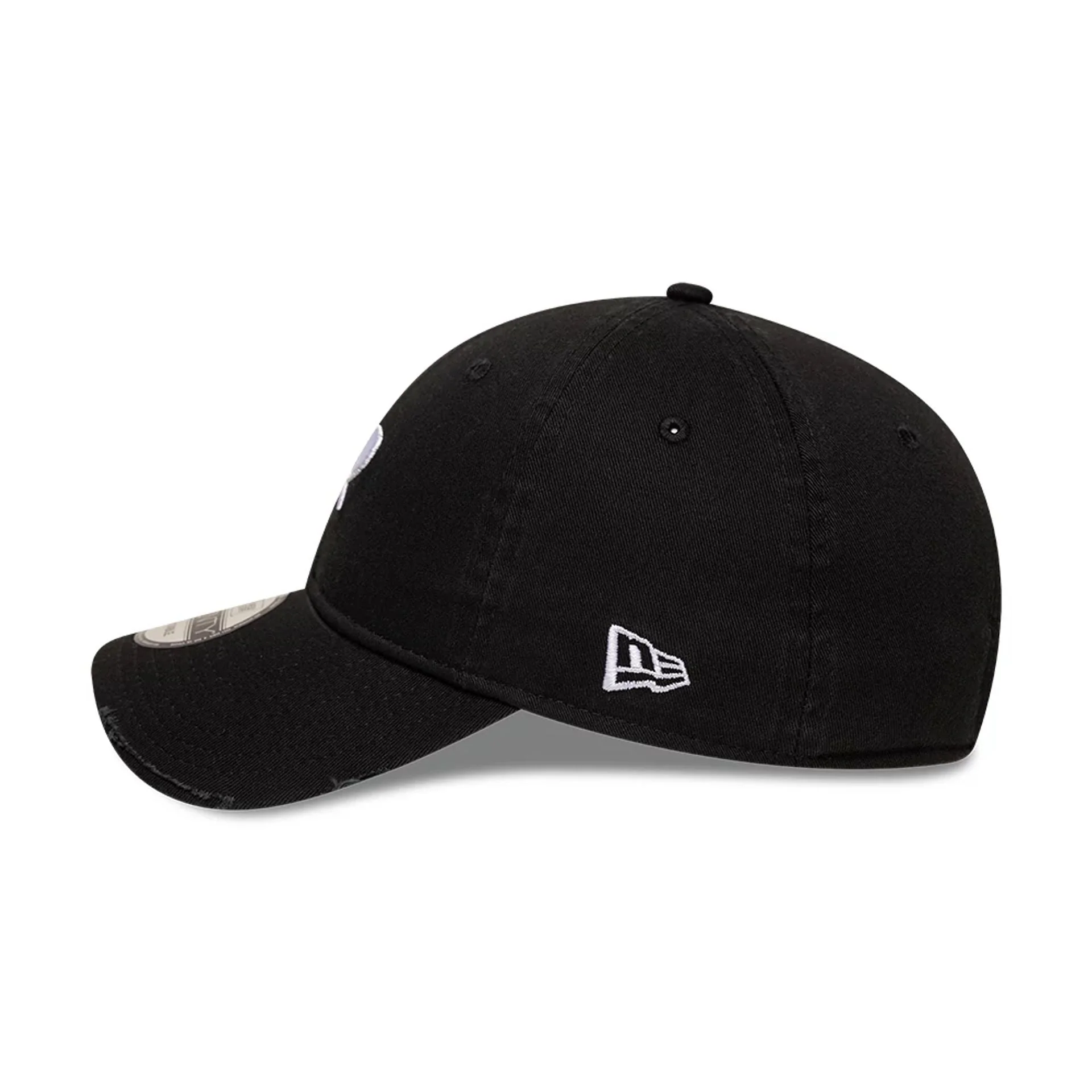 Quadrant X New Era Distressed Black 9TWENTY Cap - Image 4