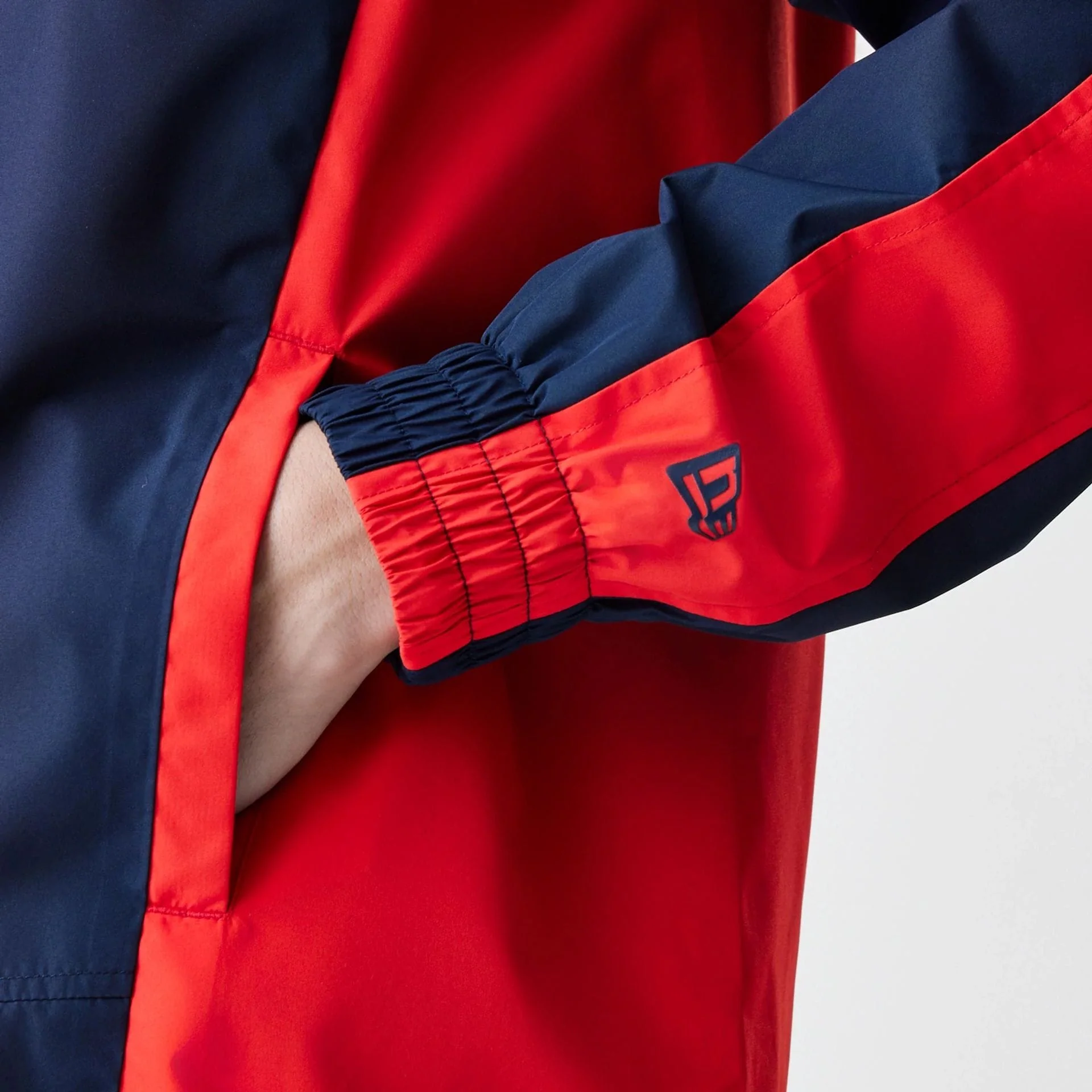 Red Bull Racing Dark Blue Windrunner Jacket - Image 4