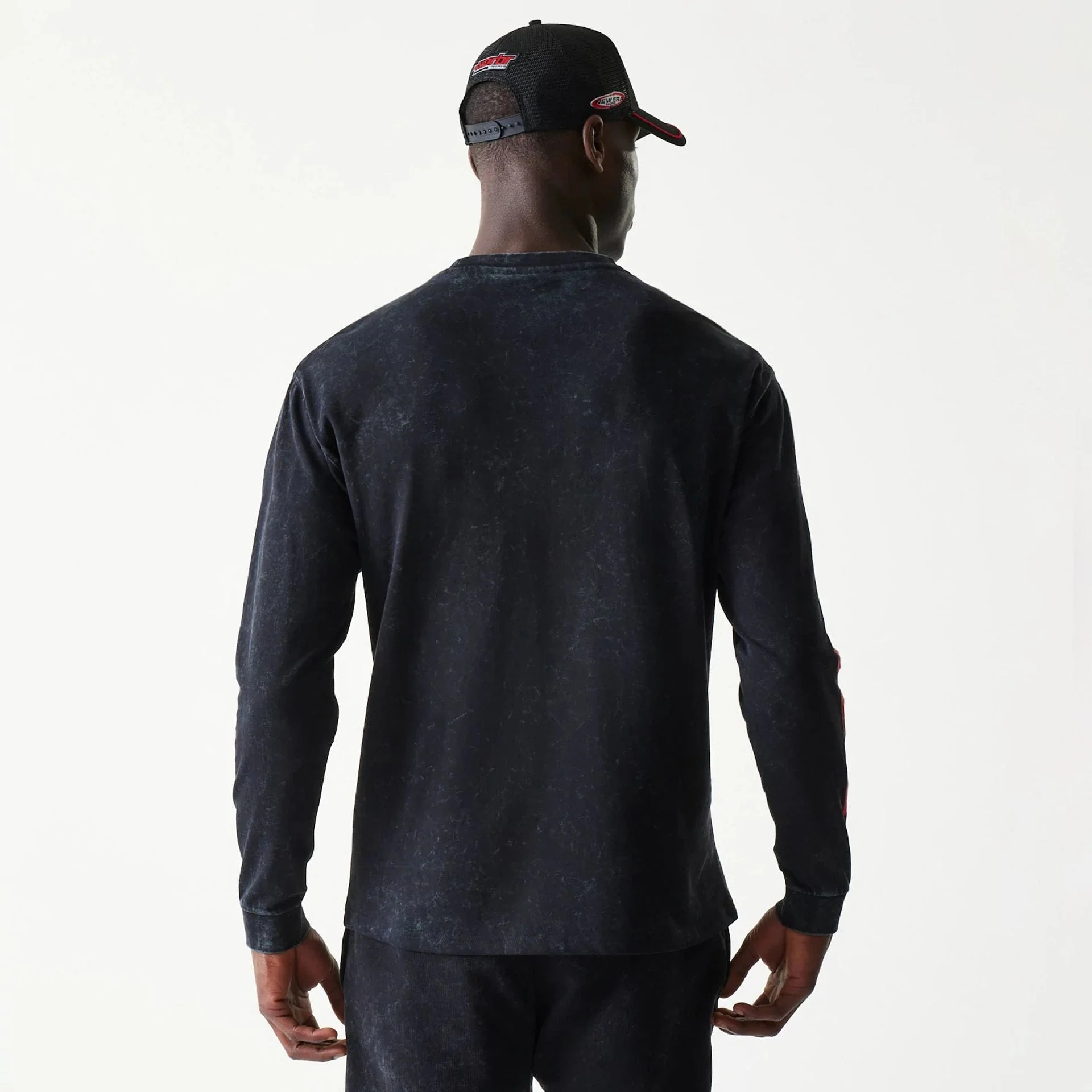 Red Bull Racing Graphic Black Long Sleeve T-Shirt - Image 2
