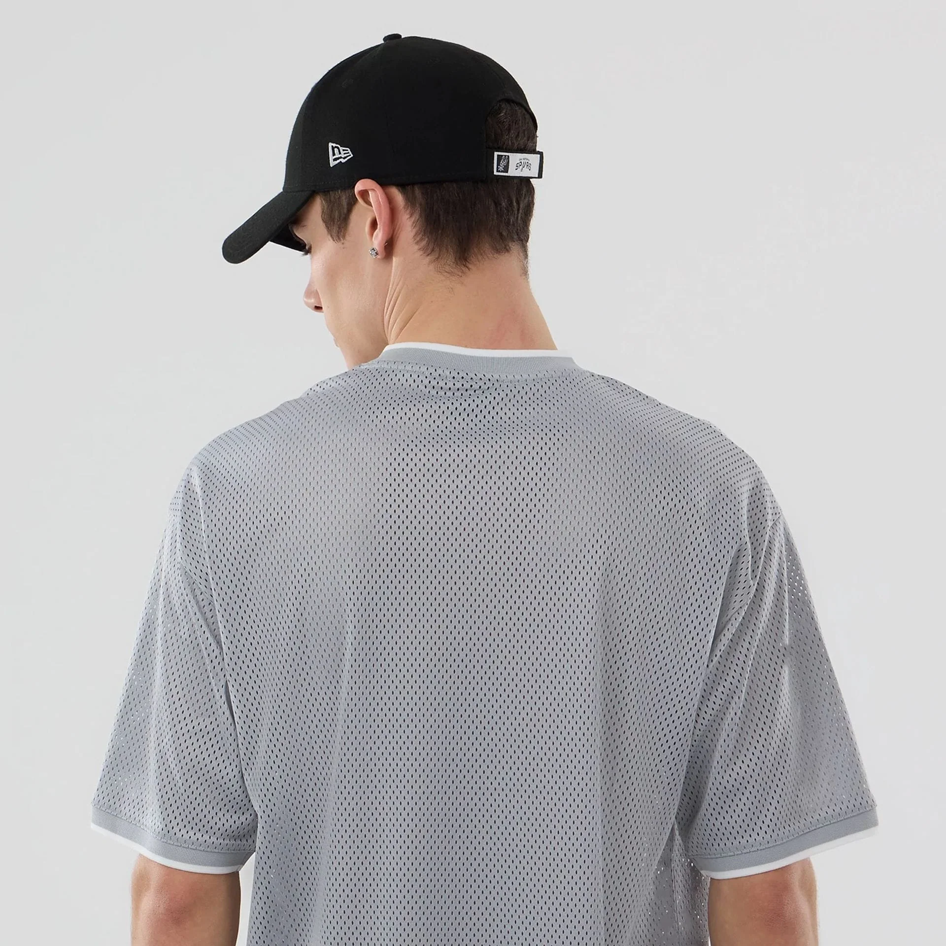 San Antonio Spurs NBA Mesh Grey Oversized T-Shirt - Image 7