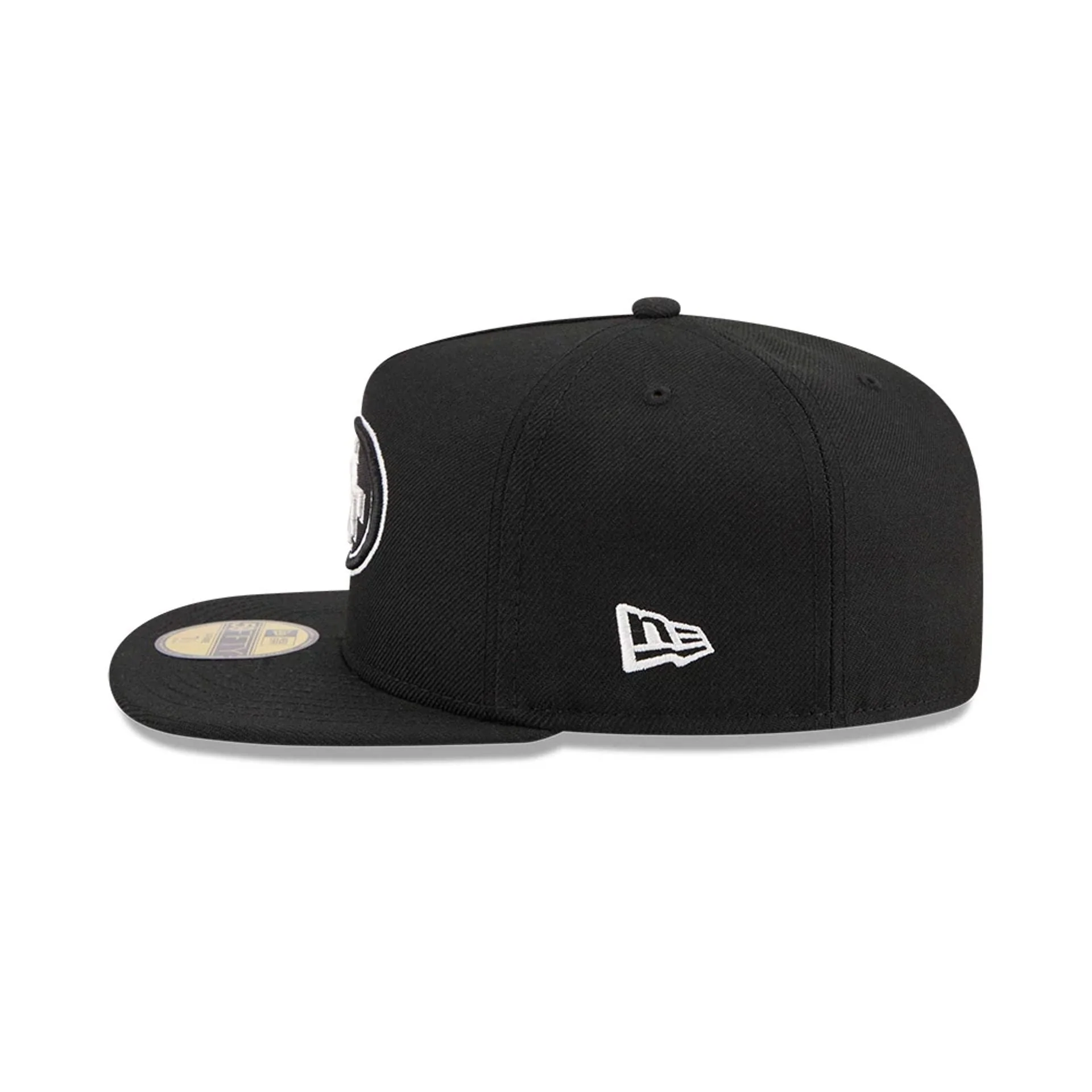 San Francisco 49ers NFL Chiseled Embroidery Black 59FIFTY A-Frame Fitted Cap - Image 7