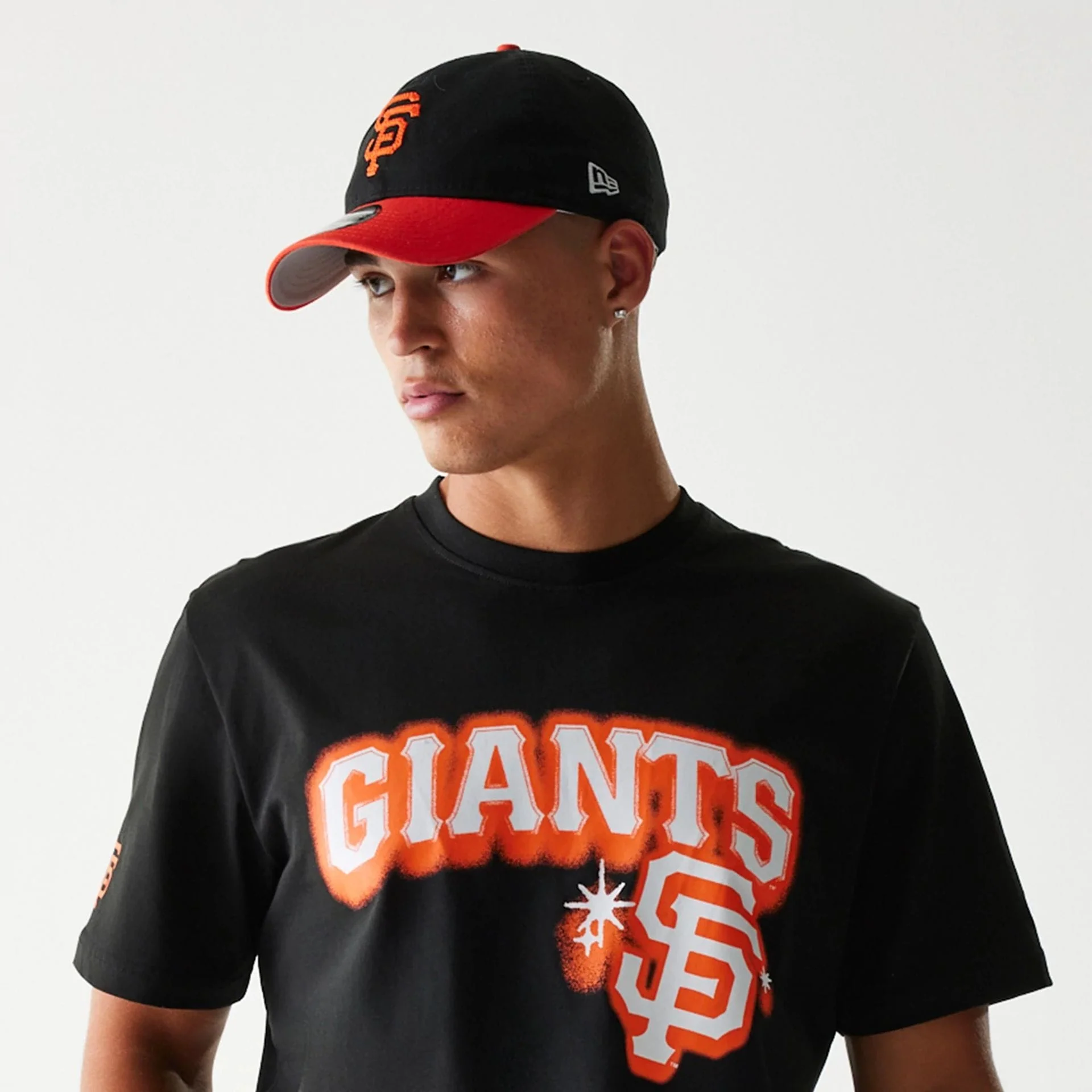 San Francisco Giants OVO x MLB Black T-Shirt - Image 6