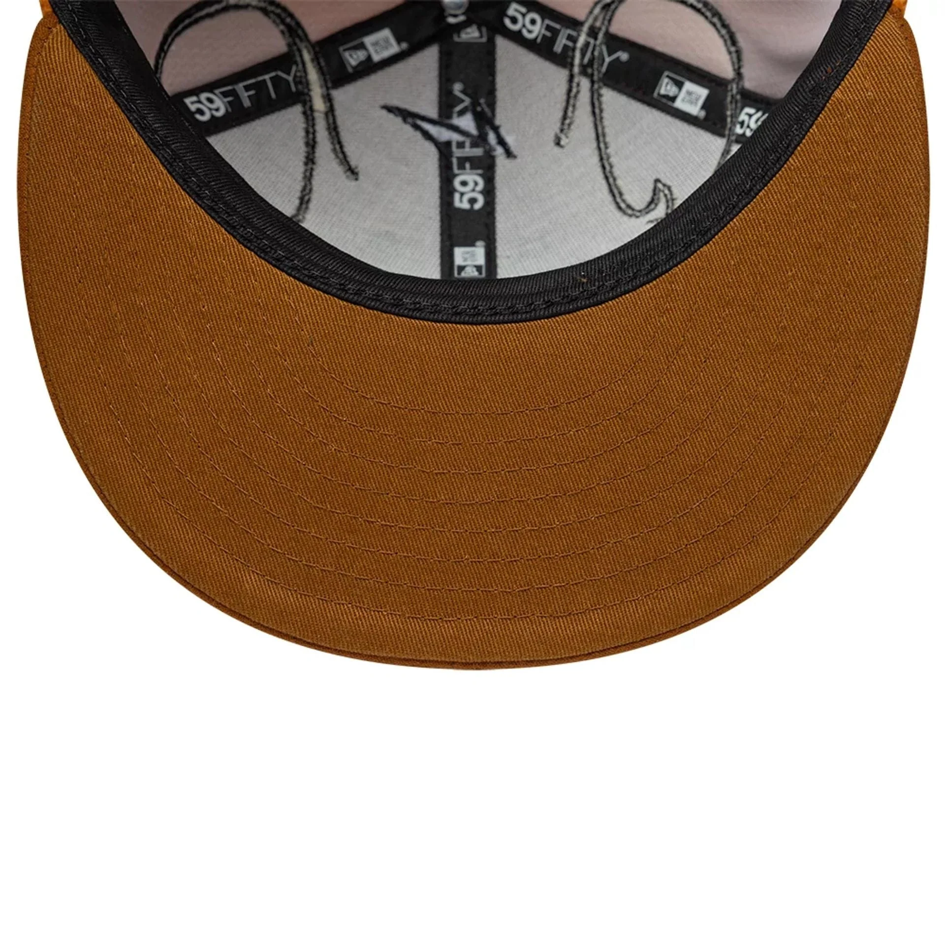 Tom & Jerry Warner Brothers Face Beige 59FIFTY Fitted Cap - Image 7