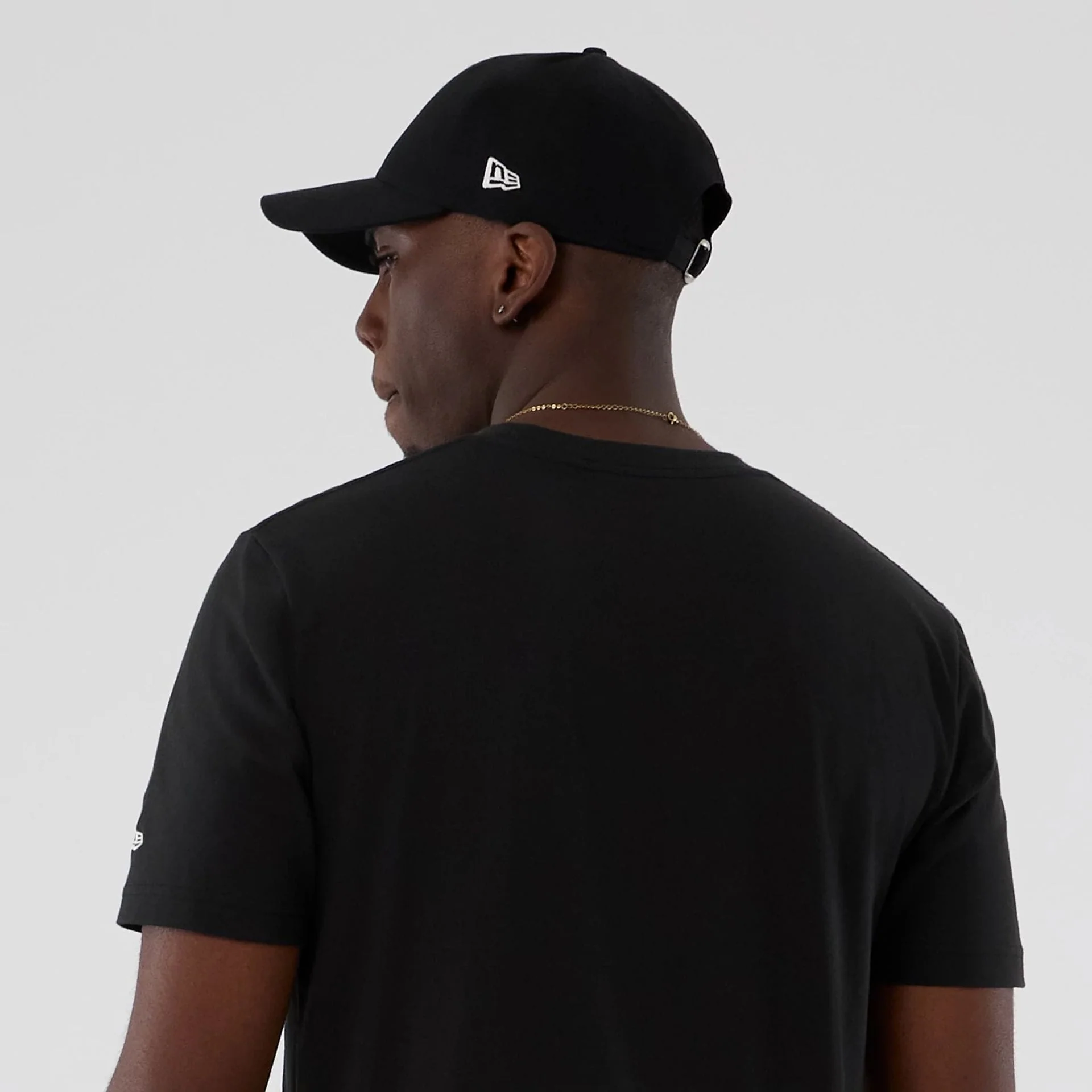 Toronto Raptors NBA Hardwood Classic Black T-Shirt - Image 6