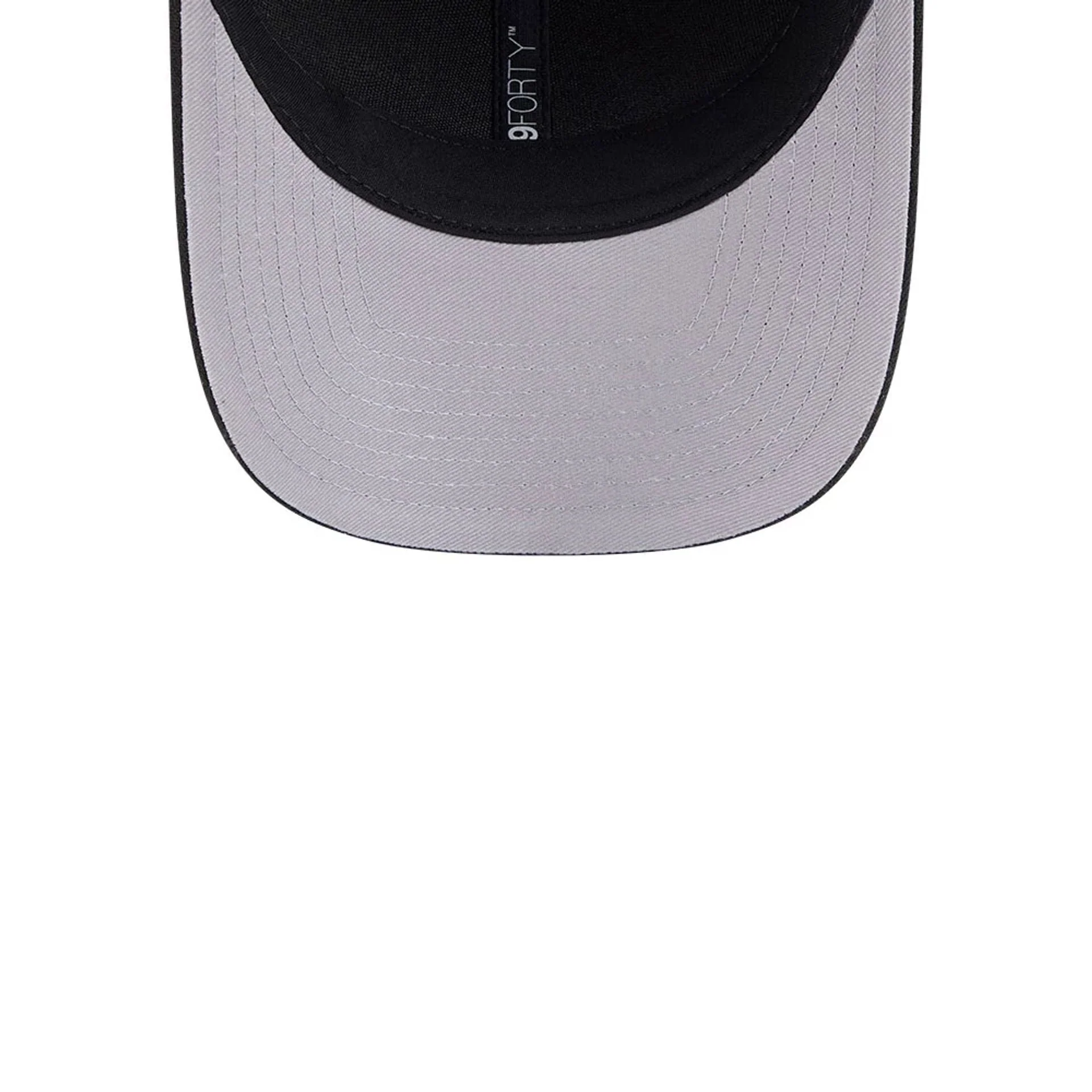 Vancouver Canucks NHL Team Black 9FORTY M-Crown Adjustable Cap - Image 2