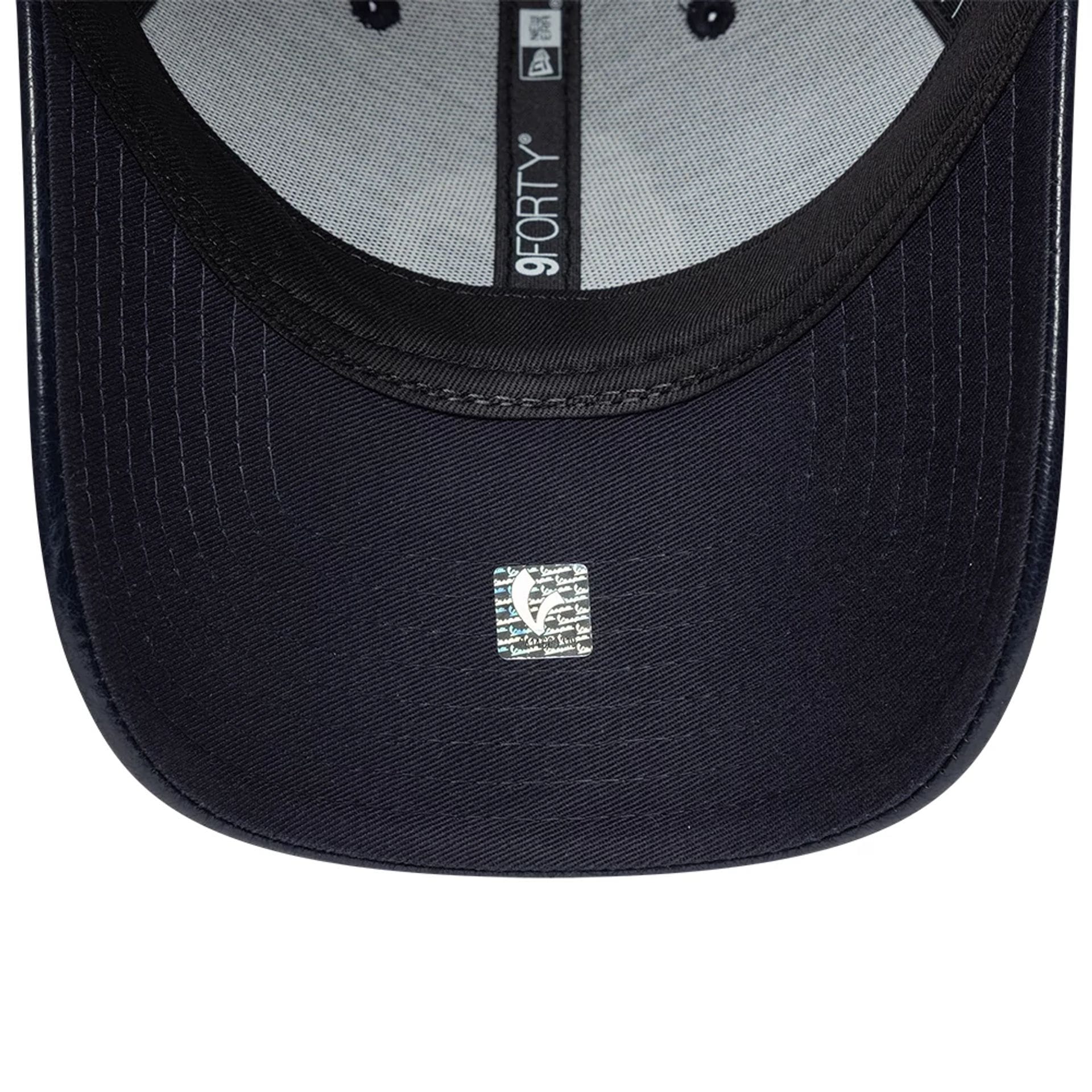 Vespa Crinkle Navy 9FORTY Adjustable Cap - Image 7