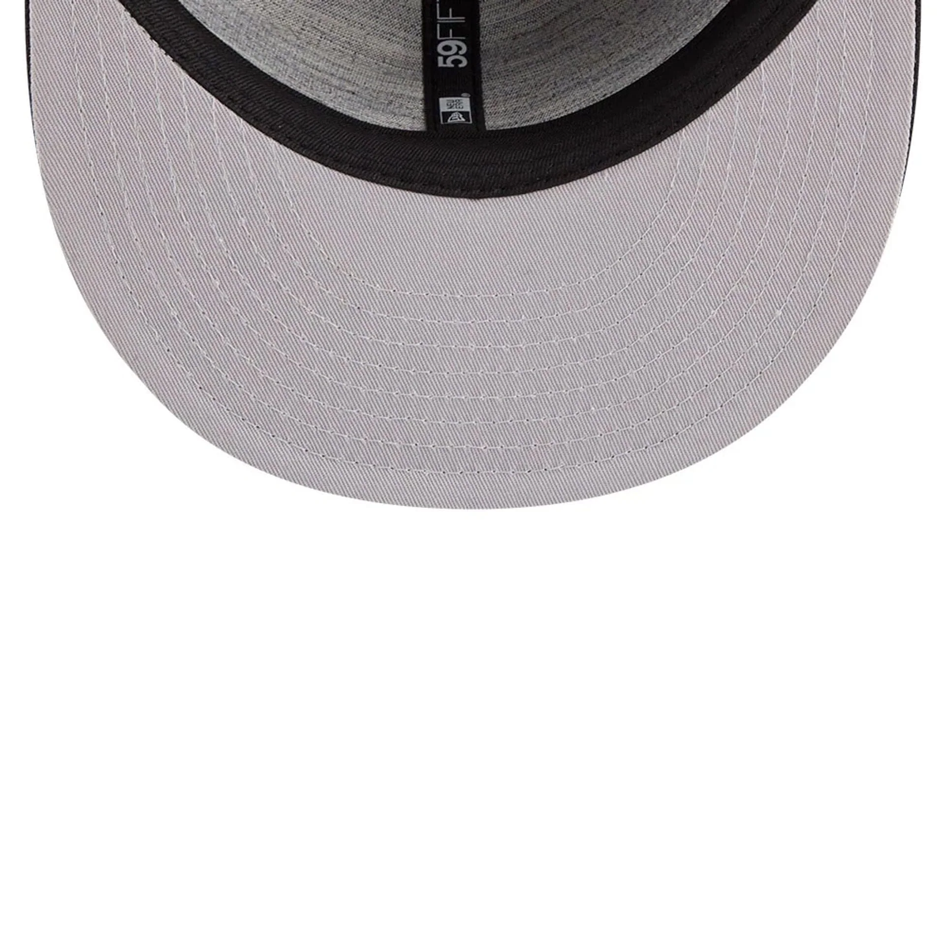 WBC Canada Classical Script Black Retro Crown 59FIFTY Fitted Cap - Image 2