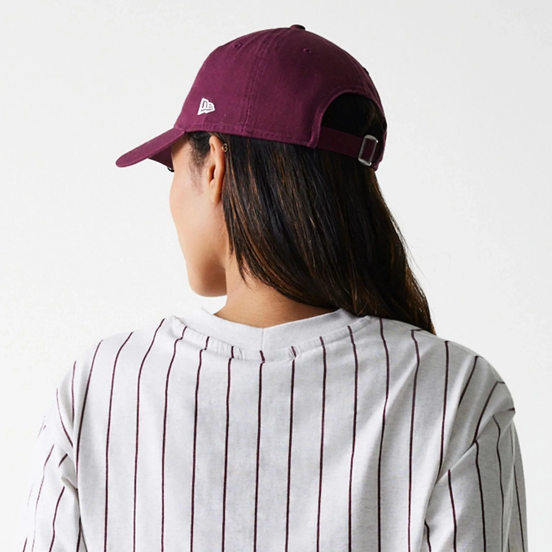 Womens New Era Pinstripe Pastel Grey Crop T-Shirt - Image 7