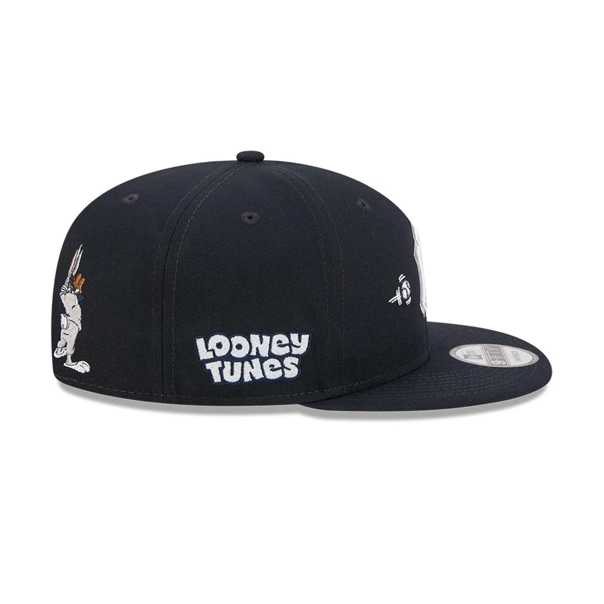 Yankees MLB X Looney Tunes Bugs Bunny Navy 9FIFTY Snapback Adjustable Cap - Image 6